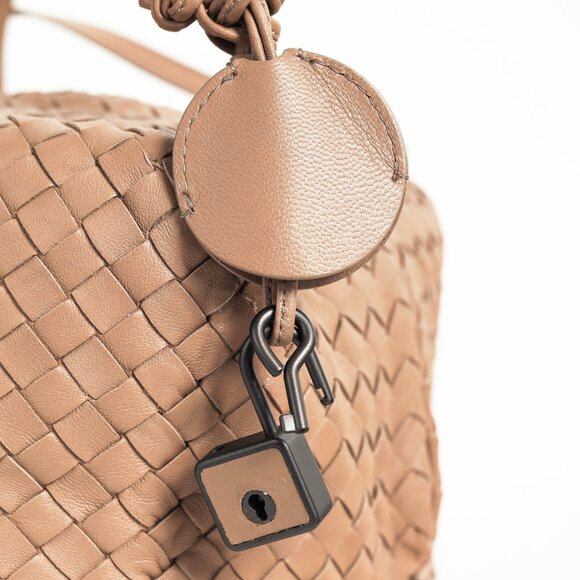 Bottega Veneta Light Brown Intrecciato Leather Box Bag - Picture 8 of 13